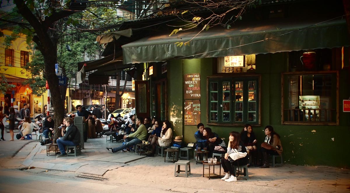 Káº¿t quáº£ hÃ¬nh áº£nh cho coffee drinking culture in HANOI